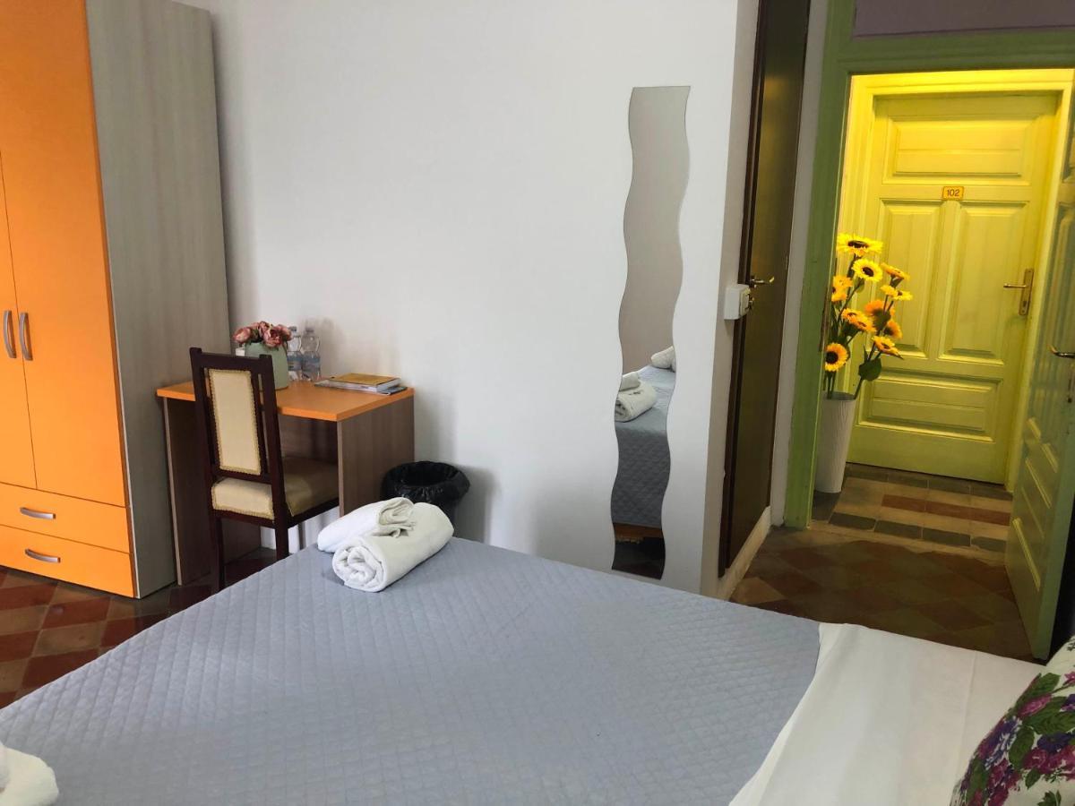 B&B L'Alba Gagliato ภายนอก รูปภาพ